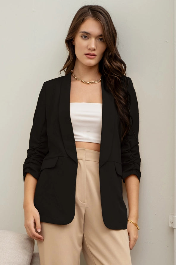 Blazer con mangas fruncidas