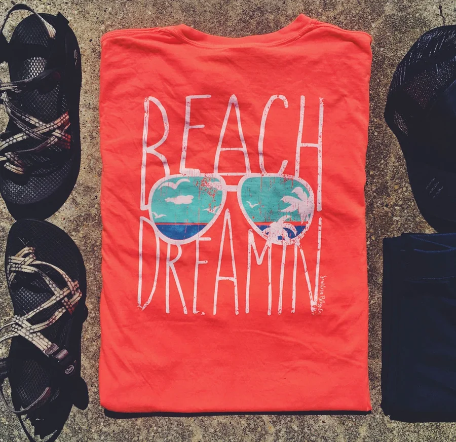 Camiseta Beach Dreamin'